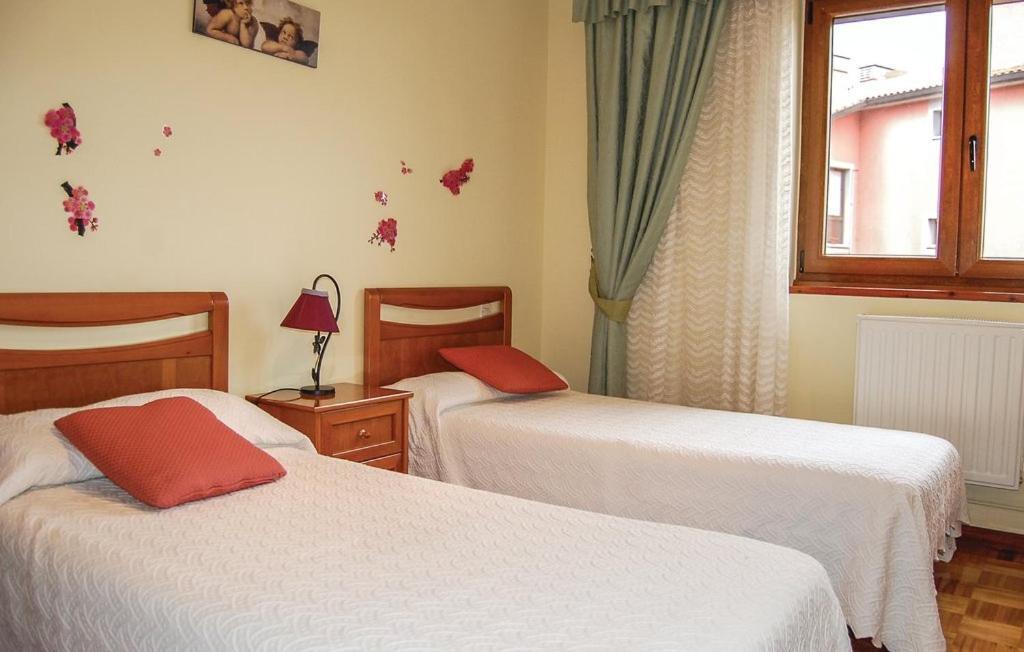 Casa Montse - Derecha Apartment Colombres Ngoại thất bức ảnh